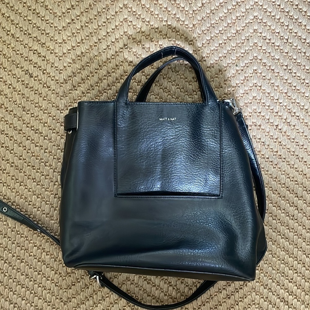 Matt & Nat - Crossbody Shoulder Faux Leather Purse - Black - Picture 3 of 16